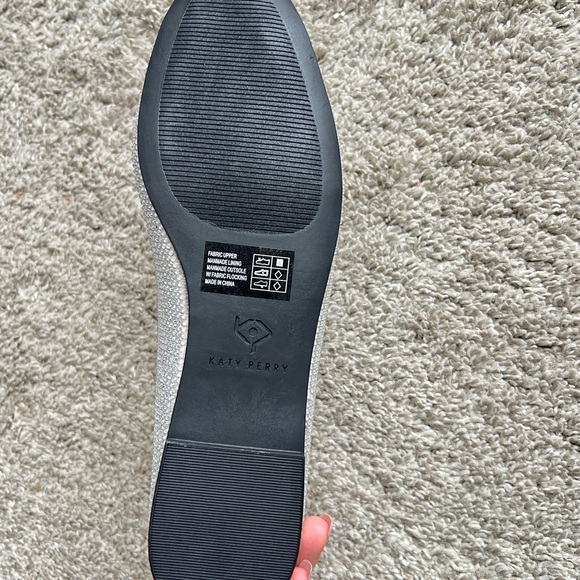 NEW Without Tags Hello Kitty x Katy Perry Silver Rhinestone Ballet Flats - Picture 7 of 7